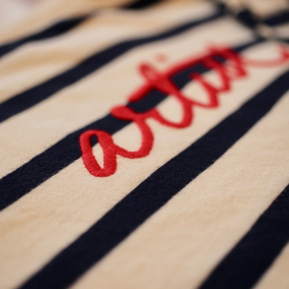 GAP Kids Girls' Three-Quarter Artist Shirt - Picture 6 of 8